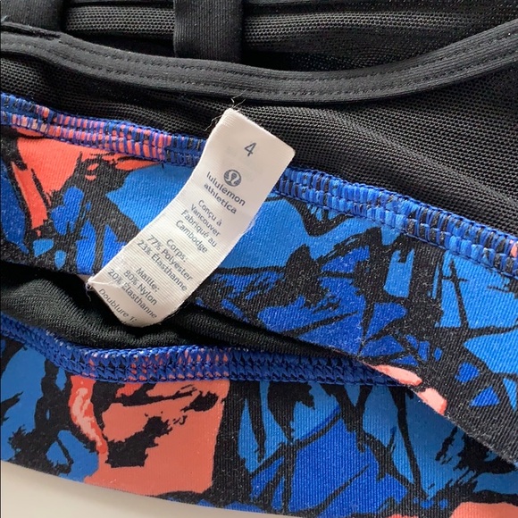 Lululemon sports bra - Picture 4 of 4